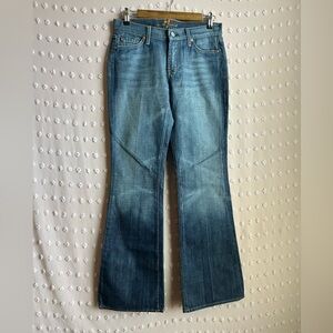 7 for all Mankind 100% Cotton Flare Medium Wash‎ Jeans Sz 28